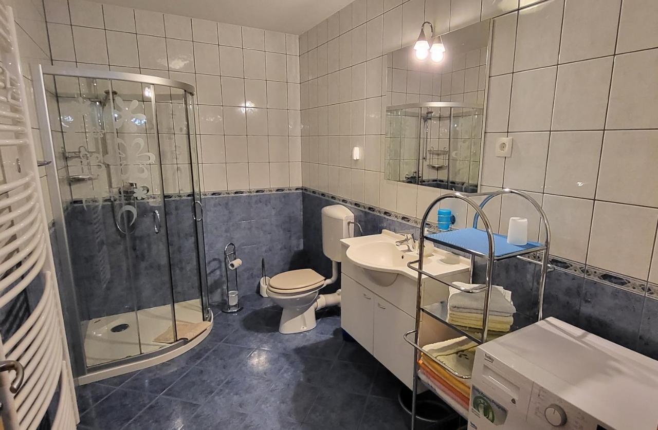 Apartments Oman Краньска Гора Экстерьер фото